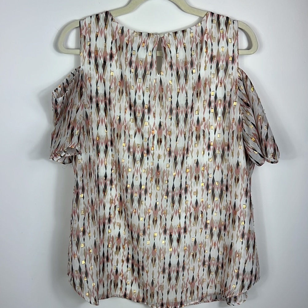 Roz & Ali Abstract Pattern Cold Shoulder Blouse